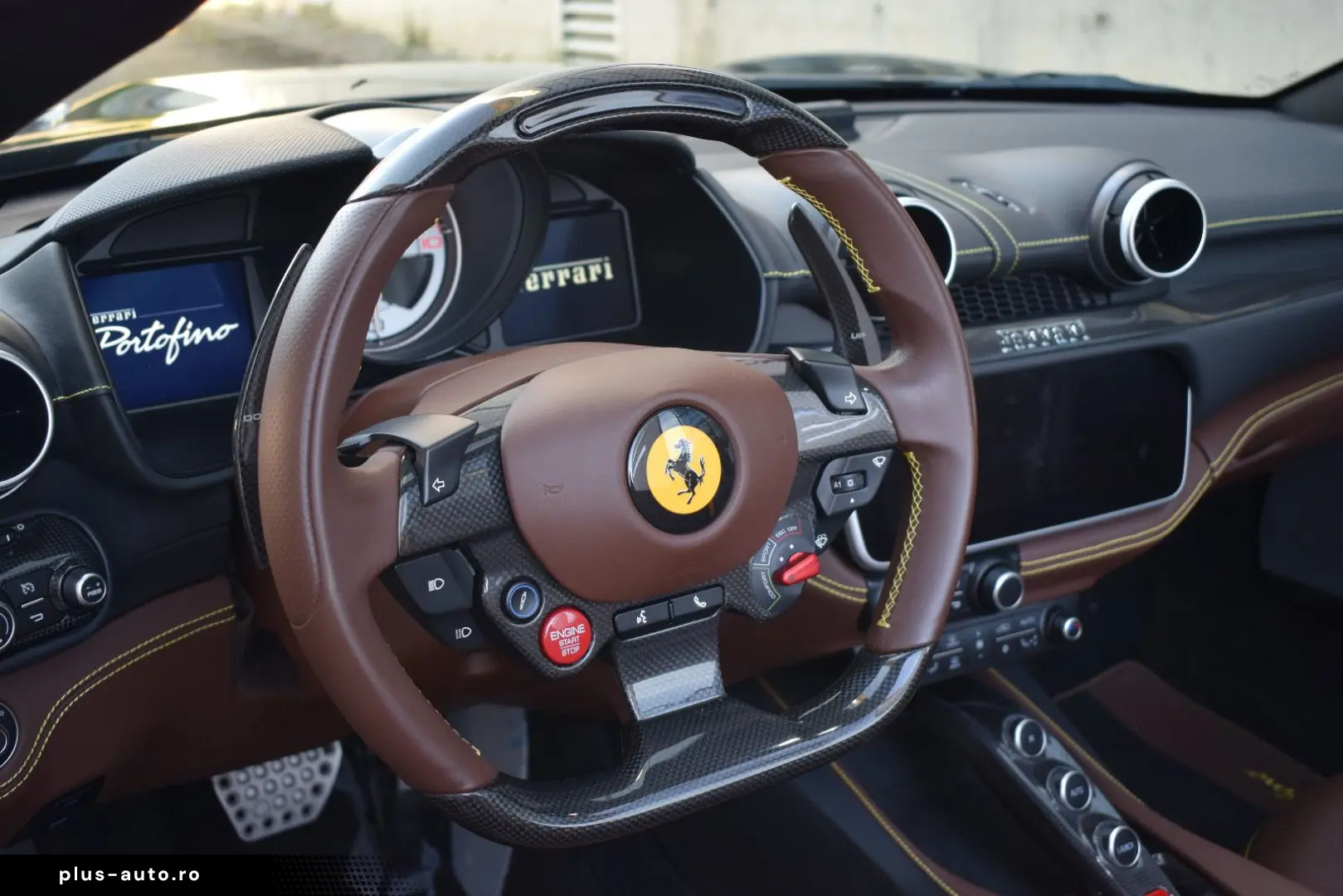 FERRARI Portofino 3.9 T V8 DCT  Carbon LED Lenkrad PPF