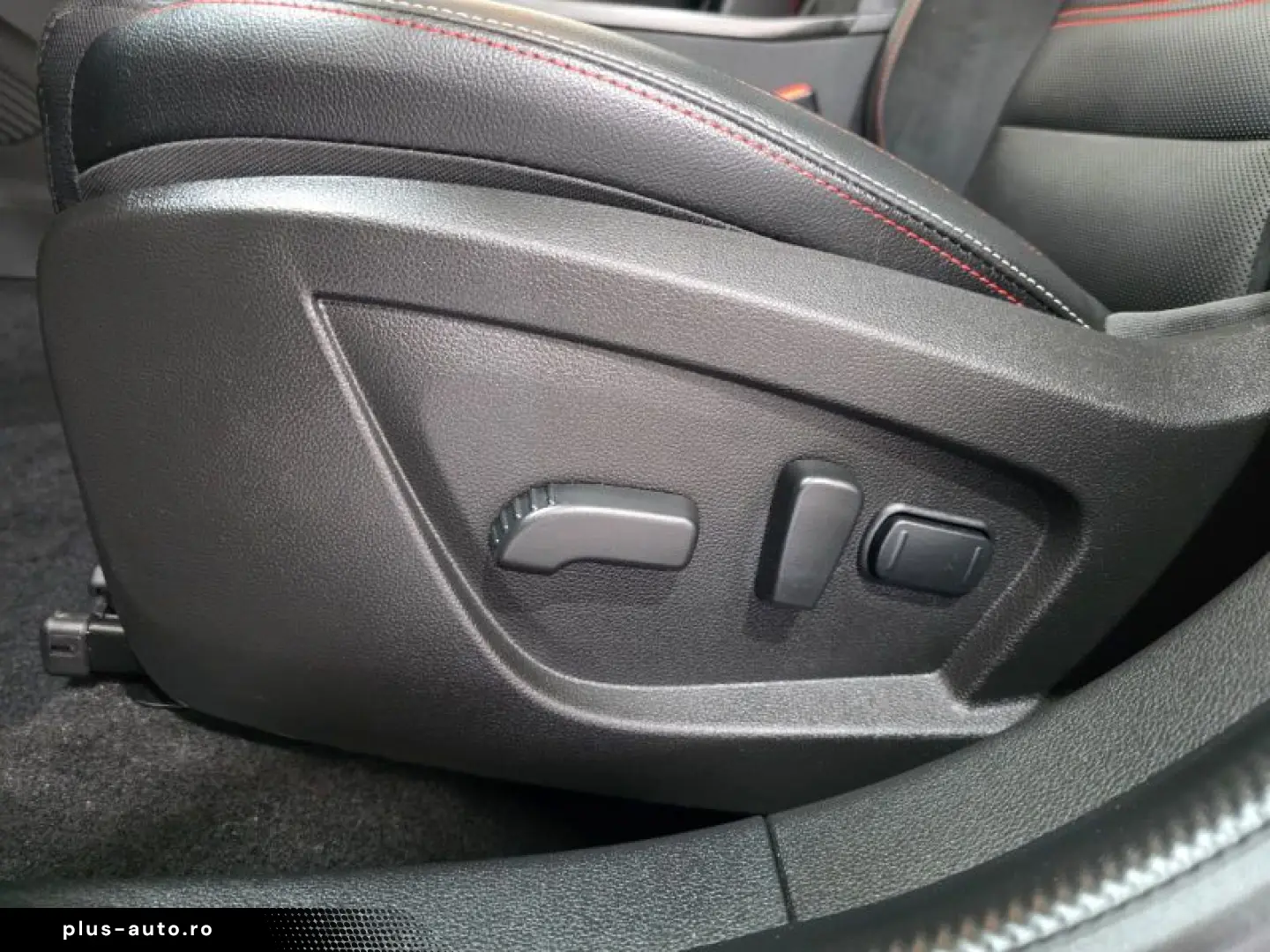 RENAULT ARKANA 1.3 TCe MHEV 160CP RS Line EDC