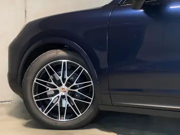 PORSCHE Cayenne Coupe   Sitzbelüftung   Luftfederung