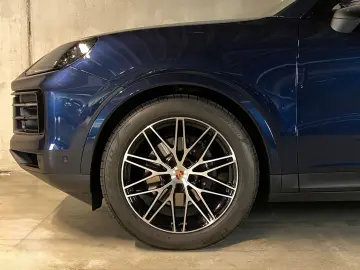 PORSCHE Cayenne Coupe   Sitzbelüftung   Luftfederung