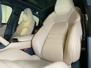 PORSCHE Cayenne Coupe   Sitzbelüftung   Luftfederung