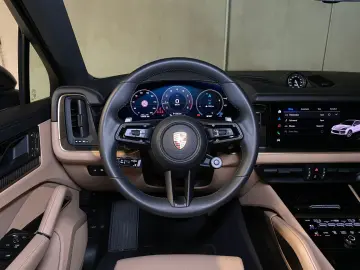 PORSCHE Cayenne Coupe   Sitzbelüftung   Luftfederung