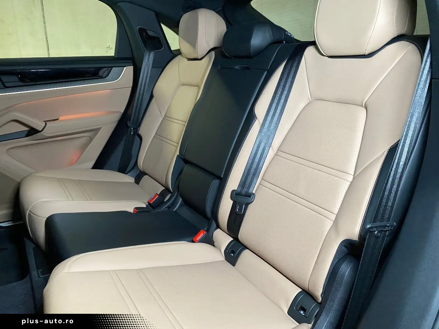 PORSCHE Cayenne Coupe   Sitzbelüftung   Luftfederung