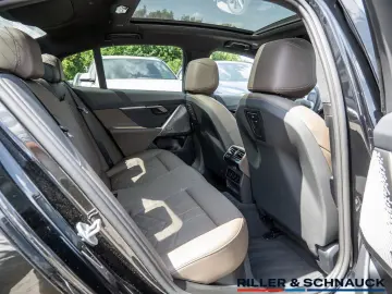 BMW 520d M-Sport AHK ACC HUD PANO 360  SITZBELÜFTUNG