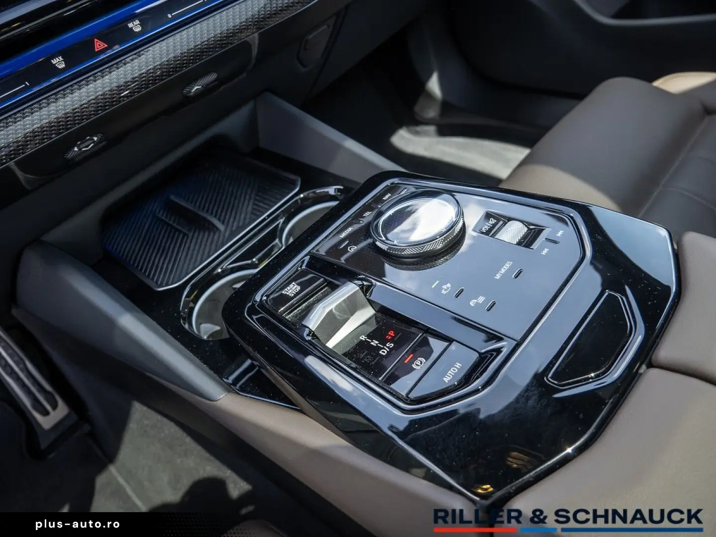 BMW 520d M-Sport AHK ACC HUD PANO 360  SITZBELÜFTUNG