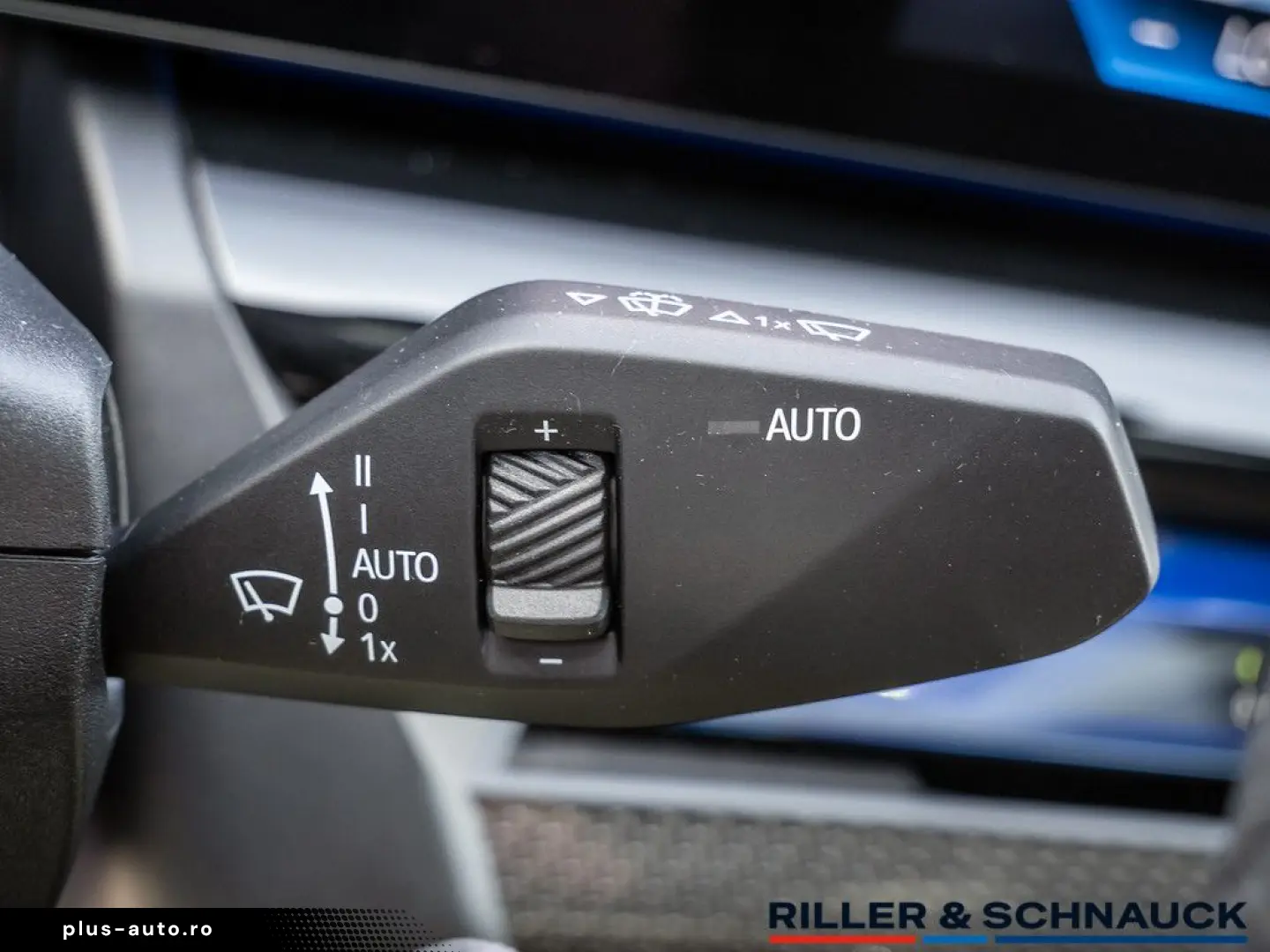 BMW 520d M-Sport AHK ACC HUD PANO 360  SITZBELÜFTUNG