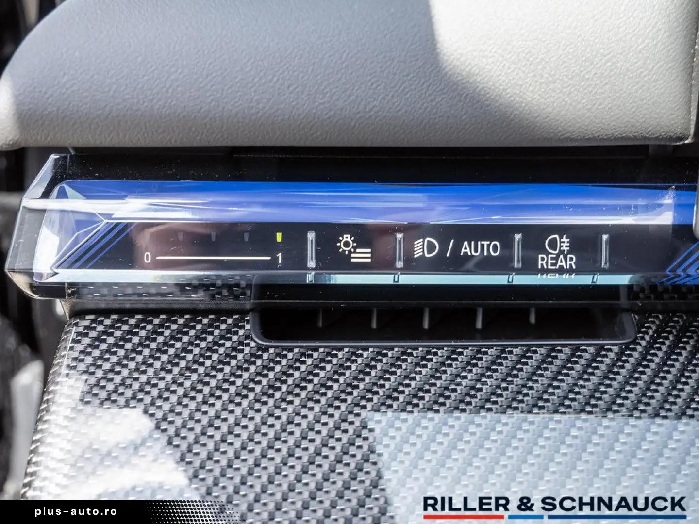 BMW 520d M-Sport AHK ACC HUD PANO 360  SITZBELÜFTUNG