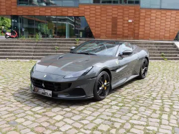 FERRARI Portofino M