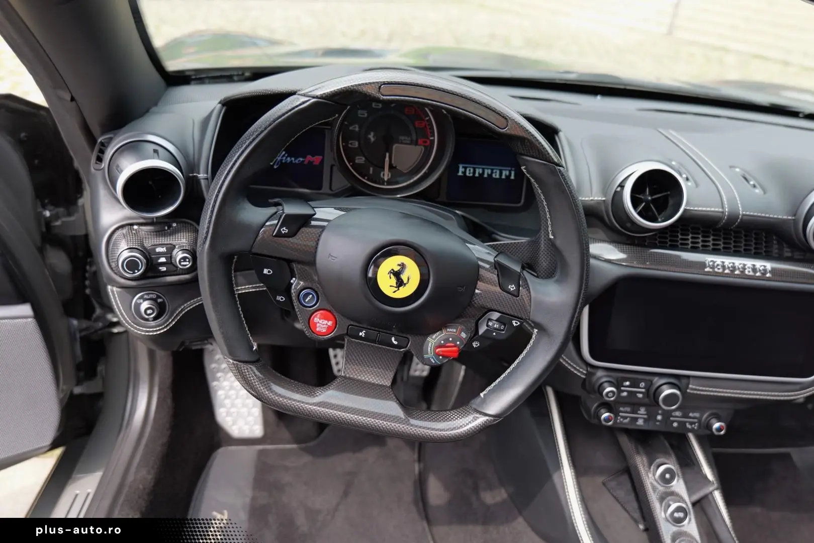 FERRARI Portofino M