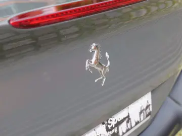 FERRARI Portofino M