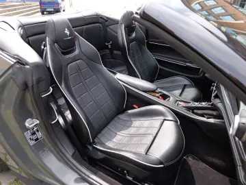 FERRARI Portofino M