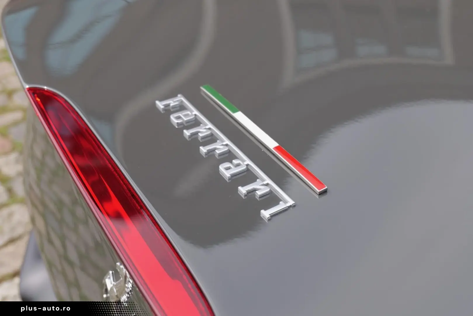 FERRARI Portofino M
