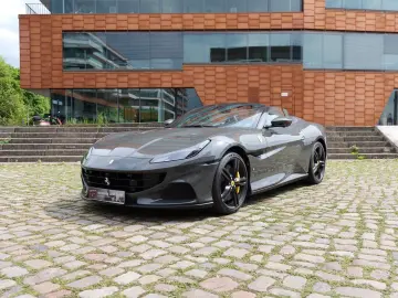 FERRARI Portofino M