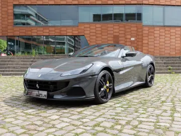 FERRARI Portofino M