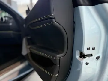 FERRARI Portofino M SITZBEL 20  APPLE CAM SCUDERIA POWER