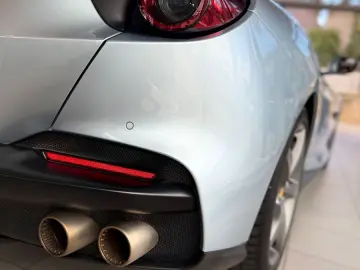 FERRARI Portofino M SITZBEL 20  APPLE CAM SCUDERIA POWER
