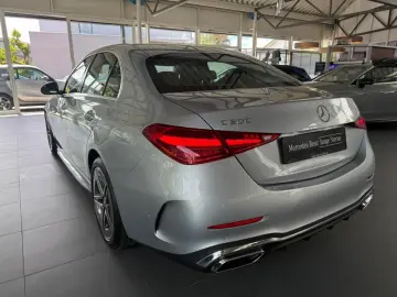 MERCEDES-BENZ C 200 AMG Schiebedach HuD KeyGO