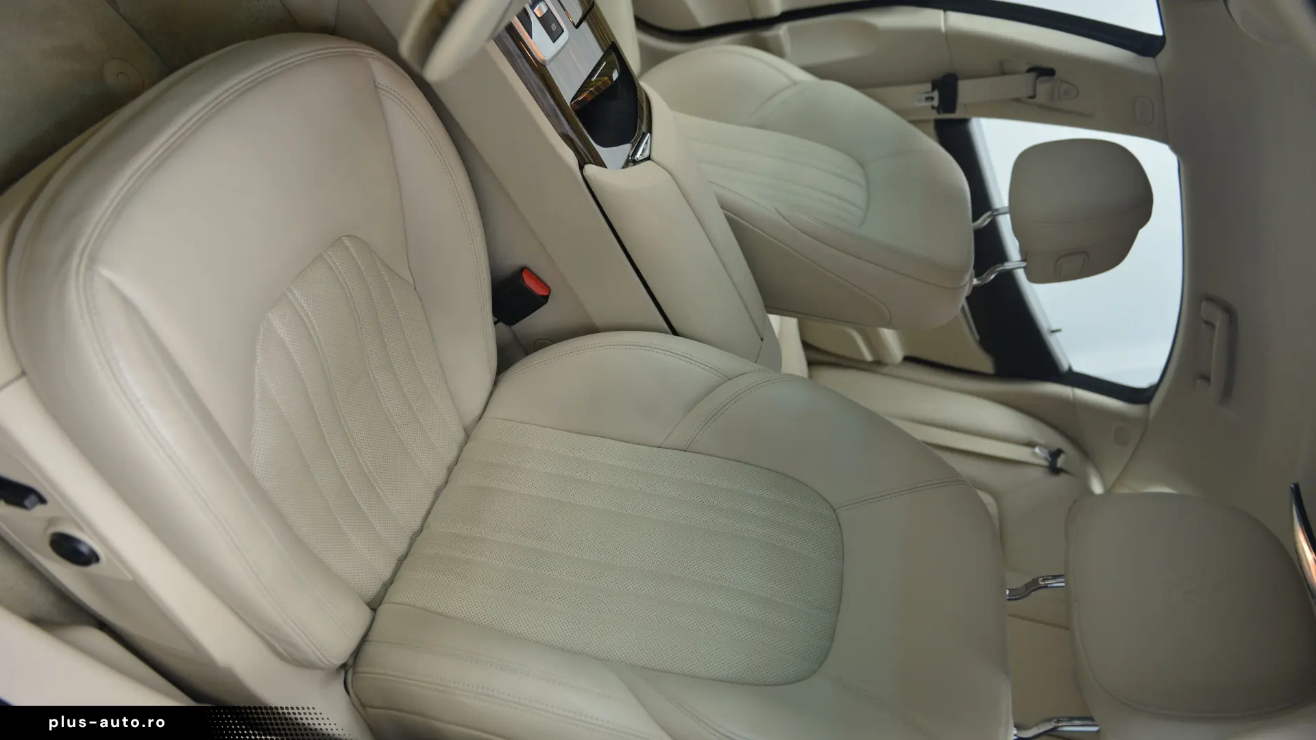 Maserati Ghibli 3.0 410CP