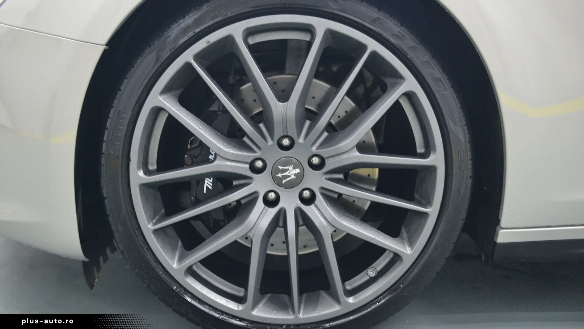 Maserati Ghibli 3.0 410CP