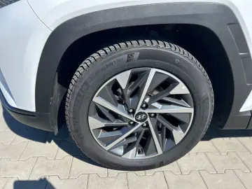 HYUNDAI Tucson 1.6 CRDI Mild-Hybrid 4WD -ACC-Kamera-LED