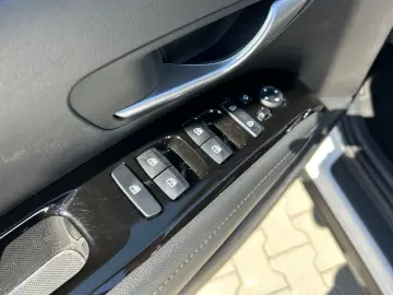 HYUNDAI Tucson 1.6 CRDI Mild-Hybrid 4WD -ACC-Kamera-LED