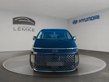 Hyundai STARIA 1.6 T-GDI HEV SIGNATURE SD PANORAMA