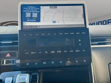 Hyundai STARIA 1.6 T-GDI HEV SIGNATURE SD PANORAMA