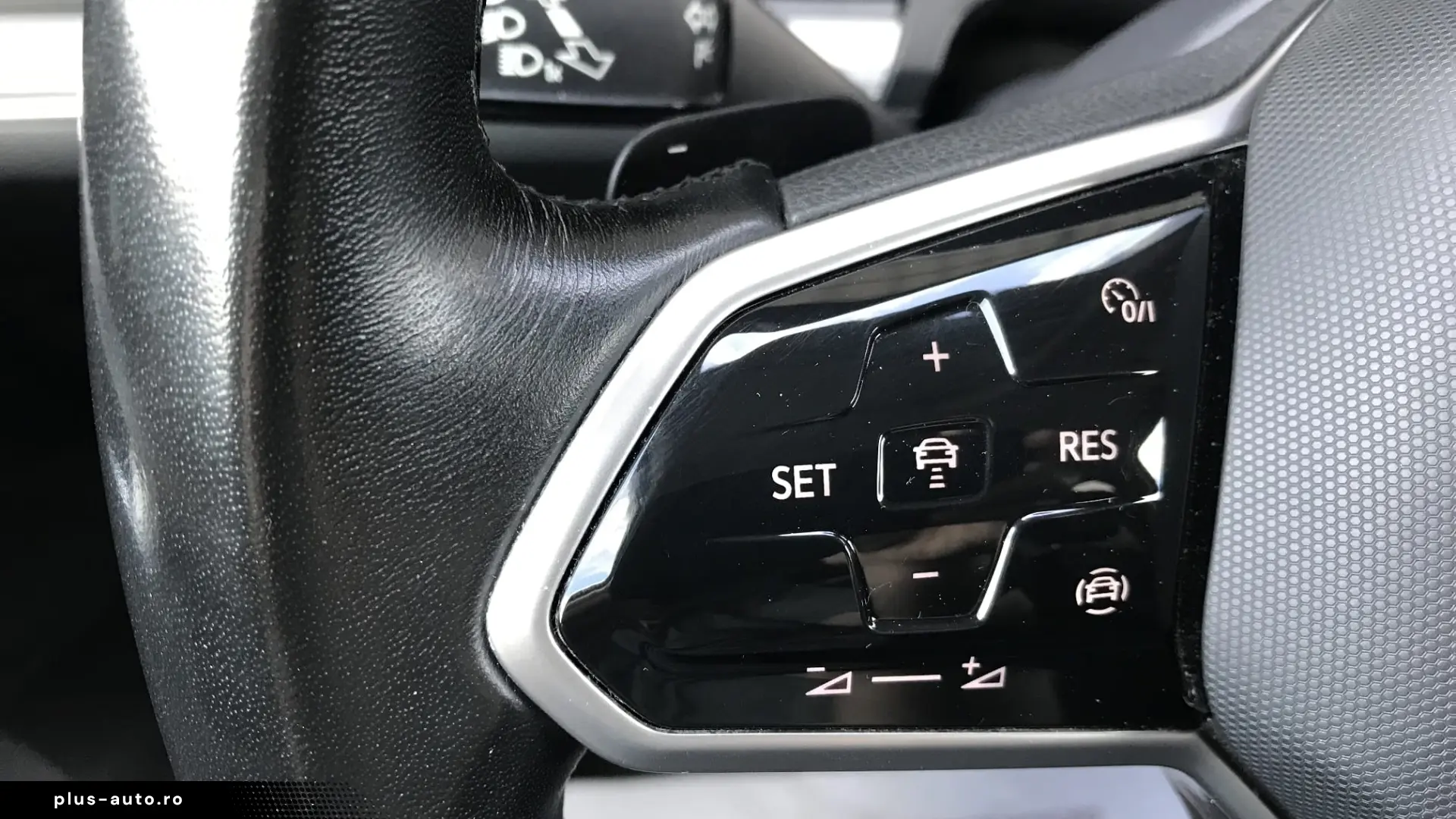 Volkswagen Touareg V6 TDI 4MOTION Elegance