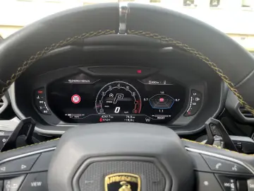 LAMBORGHINI Urus S