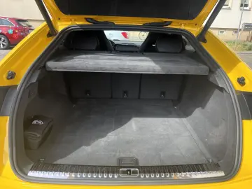 LAMBORGHINI Urus S
