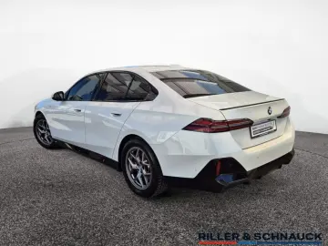 BMW 520i M Sport Pro AHK B&W HUD 360 KAM