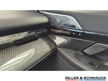 BMW 520i M Sport Pro AHK B&W HUD 360 KAM