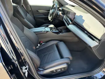 BMW 520d Limousine AHK SHZ HiFi