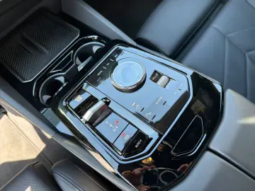 BMW 520d Limousine AHK SHZ HiFi
