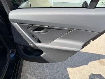 BMW 520d Limousine AHK SHZ HiFi
