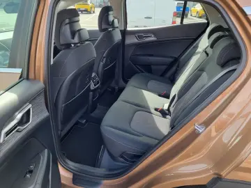 KIA Sportage Vision 4WD 1.6 T-GDI 180 DCT7
