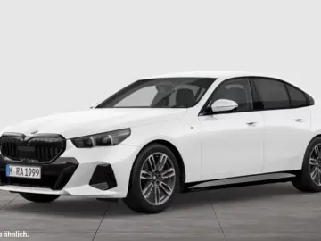 BMW 520d M-Sport Aut Nav HuD LED B&W Drive Park