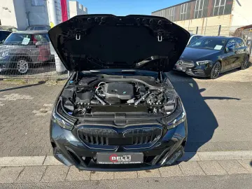 BMW 520 d M Sport Pro Head-Up  21  FINANZIERUNG