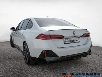 BMW 520i M-Sport Pro AHK STANDHZG ACC HUD MEM