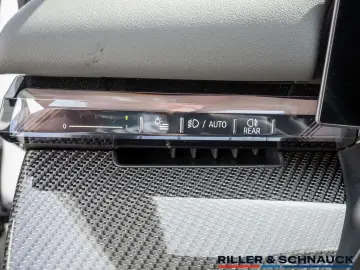 BMW 520i M-Sport Pro AHK STANDHZG ACC HUD MEM