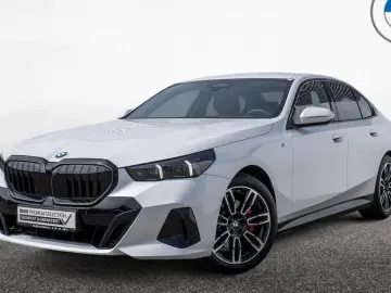 BMW 520i M-Sport Pro AHK STANDHZG ACC HUD MEM