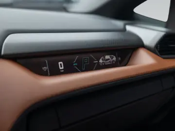 LAMBORGHINI Revuelto   Classica Trim   Passenger Display