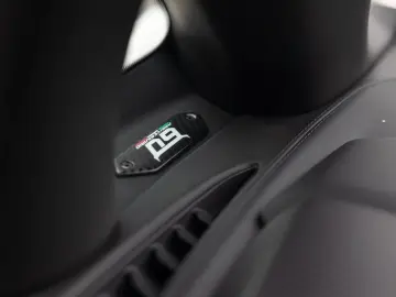 LAMBORGHINI Revuelto   Classica Trim   Passenger Display