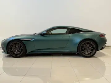 ASTON MARTIN DB12 4.0 V8   Satin Racing Green   21 F…