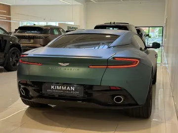 ASTON MARTIN DB12 4.0 V8   Satin Racing Green   21 F…