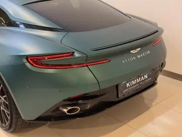 ASTON MARTIN DB12 4.0 V8   Satin Racing Green   21 F…