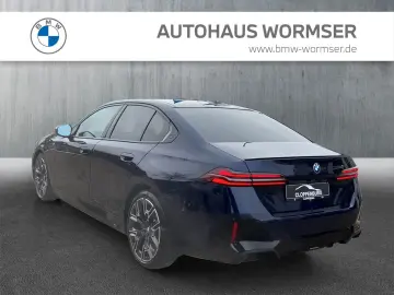BMW 550e xDrive Limousine M Sportpaket Head-Up DAB
