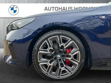 BMW 550e xDrive Limousine M Sportpaket Head-Up DAB