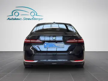 BMW 550xe lim ACC 360  H K KZU Memory HUD DrAss.Prof