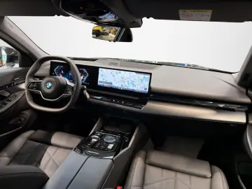 BMW 550xe lim ACC 360  H K KZU Memory HUD DrAss.Prof
